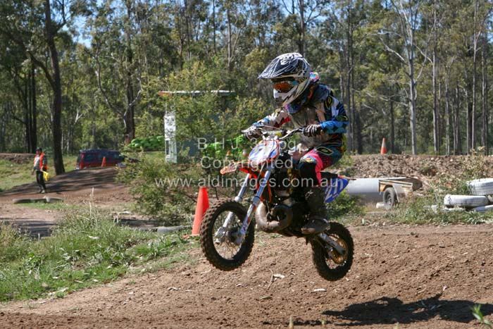 678x444 pixels (99K)